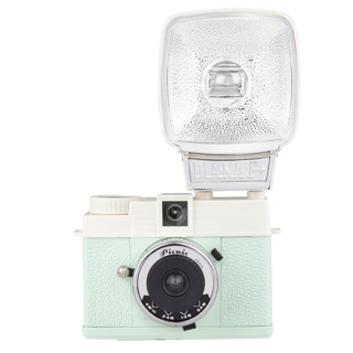 Lomography Diana Mini Camera And Flash Picnic Edition (White/Green) Mini Camera And Flash 35mm Film 